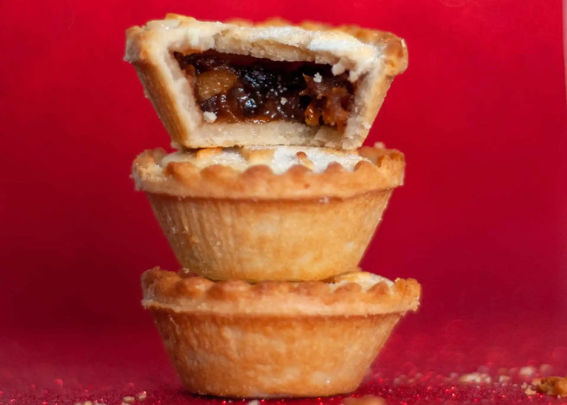 Mega merry Christmas mince pies | Munching Matilda