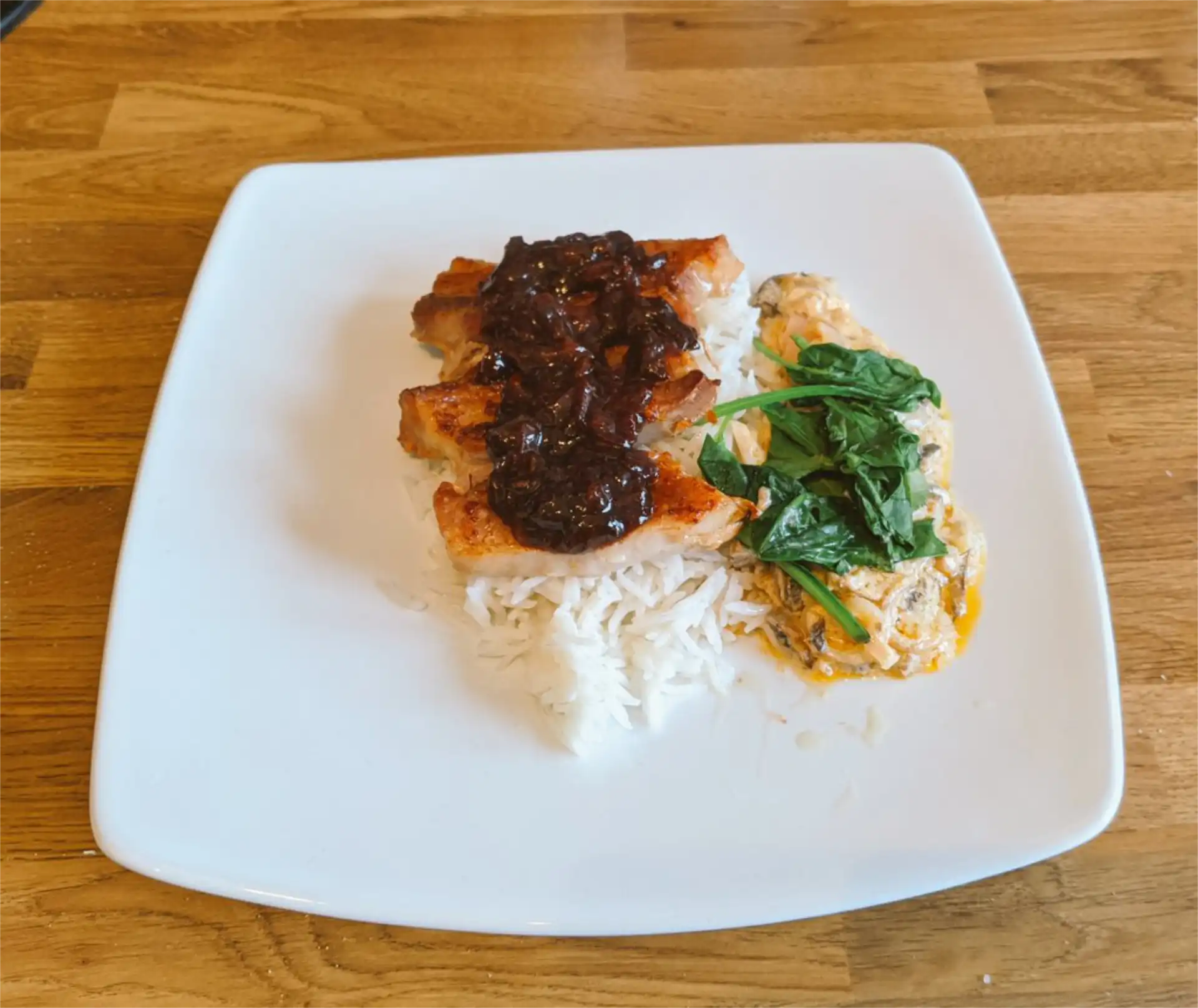 Plum sauce for meat (or meat alternatives) Munching Matilda